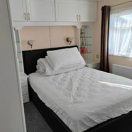 Dog Friendly 8 Berth Lodge, 600 Yard'S From The Beach In Hunstanton Esterno foto